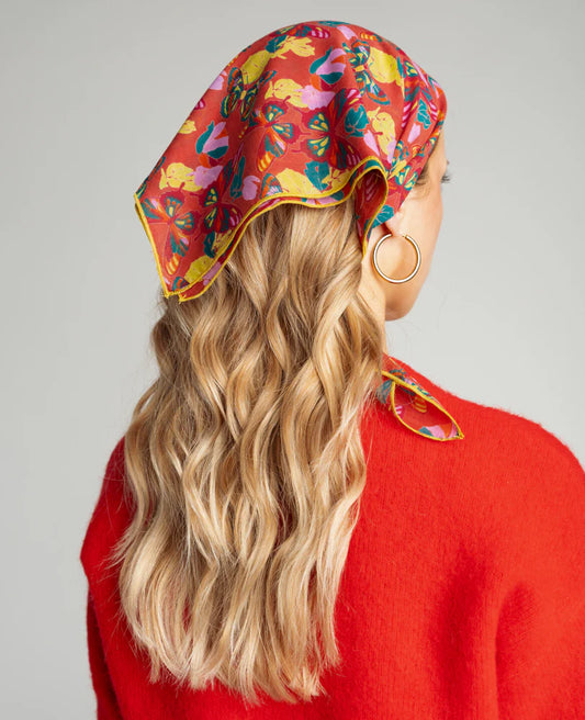Les Touristes Square Scarf - Holy Red Clay