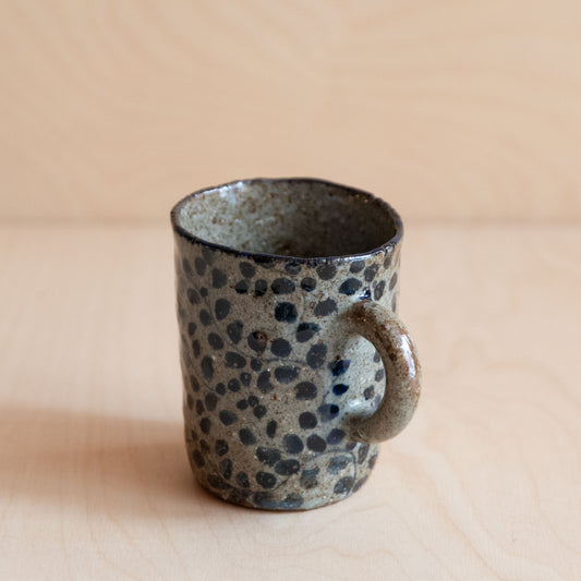 Course Clay Teacup with Blue Ivy 01 by Zhang Min