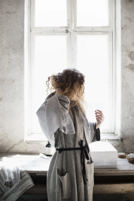 Washed Linen-Terry Bath Robe in Black
