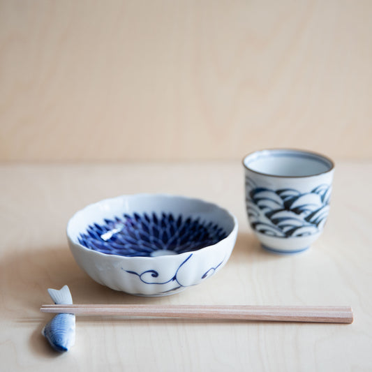 Scallop Rim Small Bowl with Chrysanthemum Flowers with teacup and chopsticks