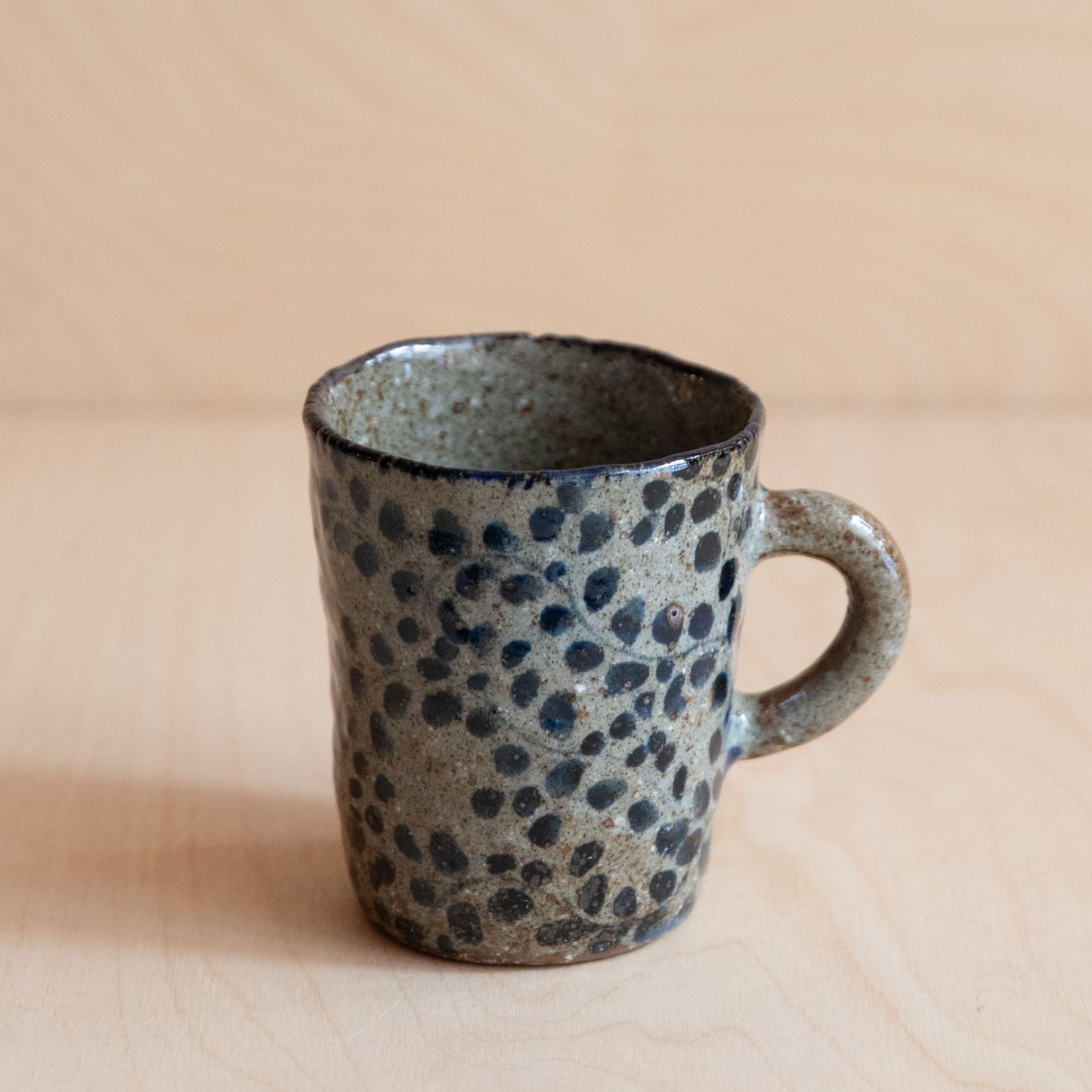 Course Clay Teacup with Blue Ivy 01 by Zhang Min