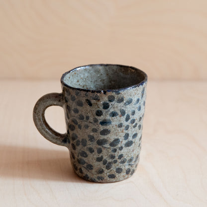Course Clay Teacup with Blue Ivy 01 by Zhang Min