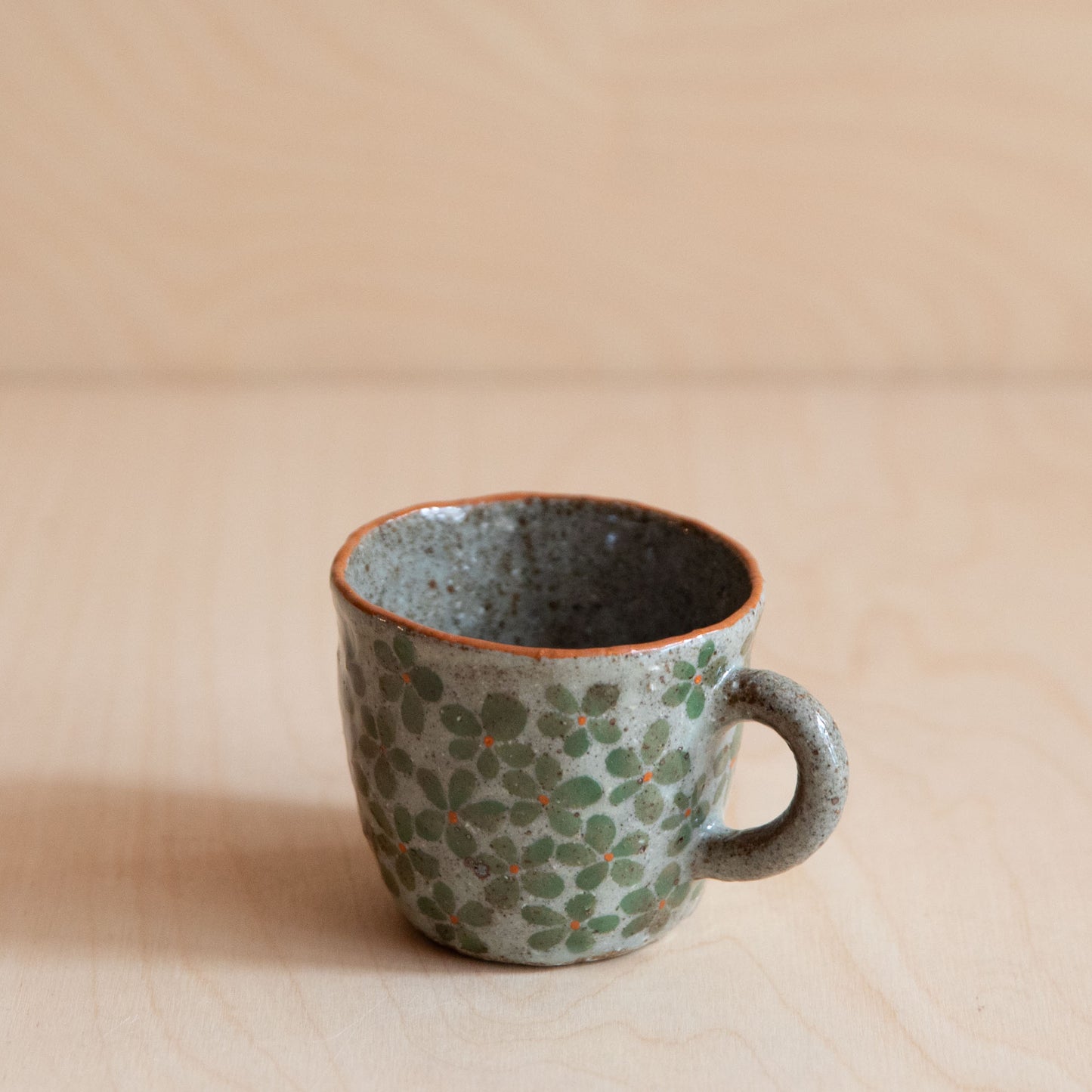 Course Clay Cups with Green Flowers 01 by Zhang Min