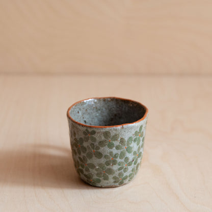 Course Clay Cups with Green Flowers 01 by Zhang Min