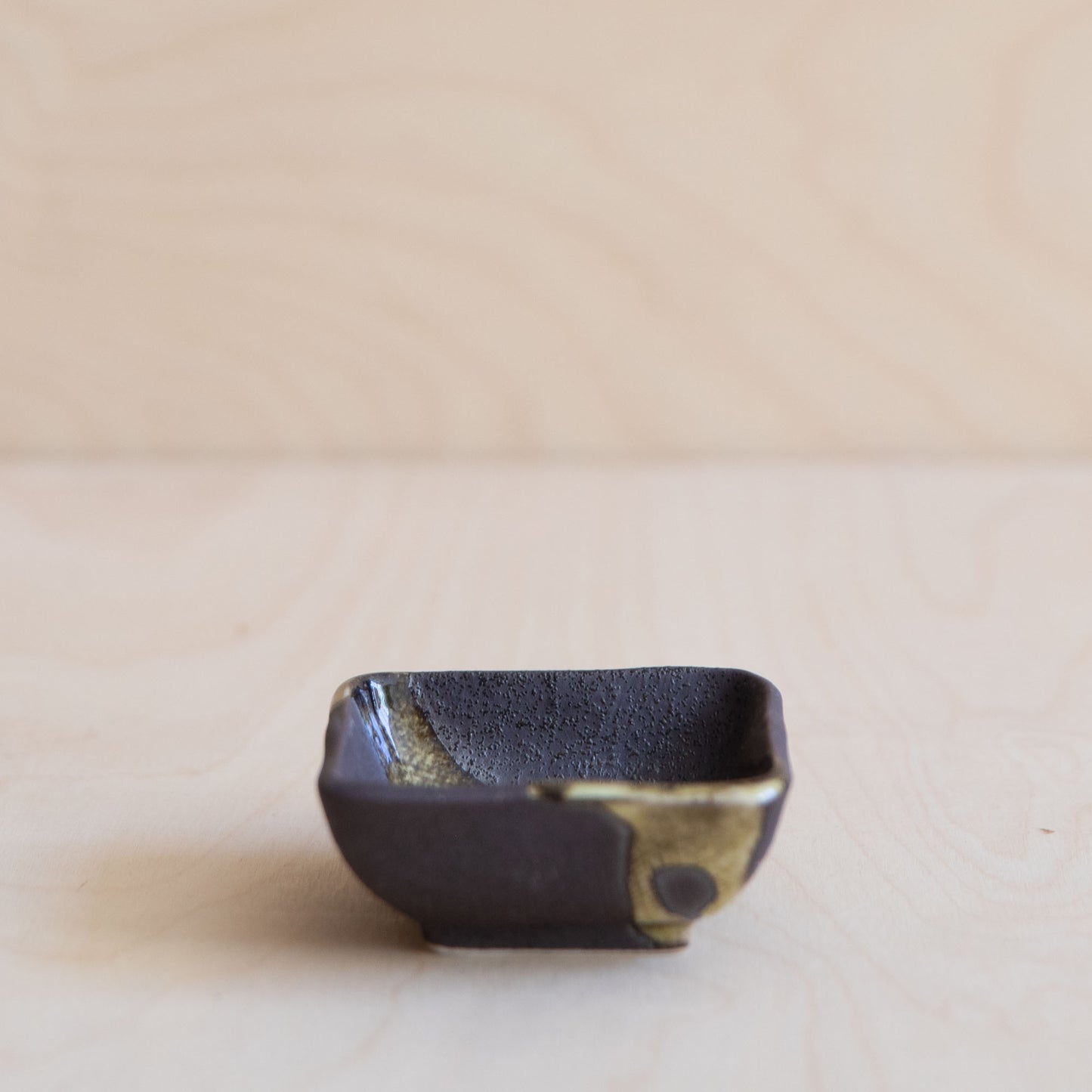 Yuzu Brown Square Dish