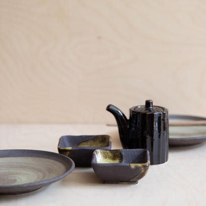 Yuzu Brown Square Dish