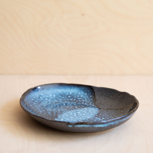Storm Uneven Oval Plate