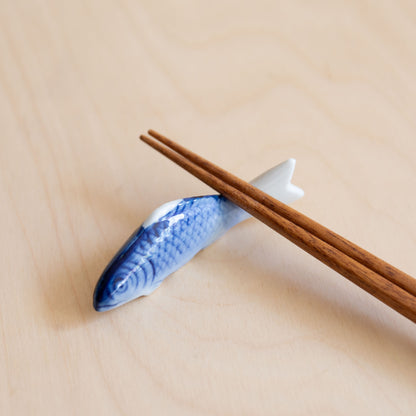 Blue & White Fish chopstick rest