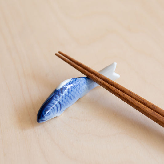 Blue & White Fish chopstick rest