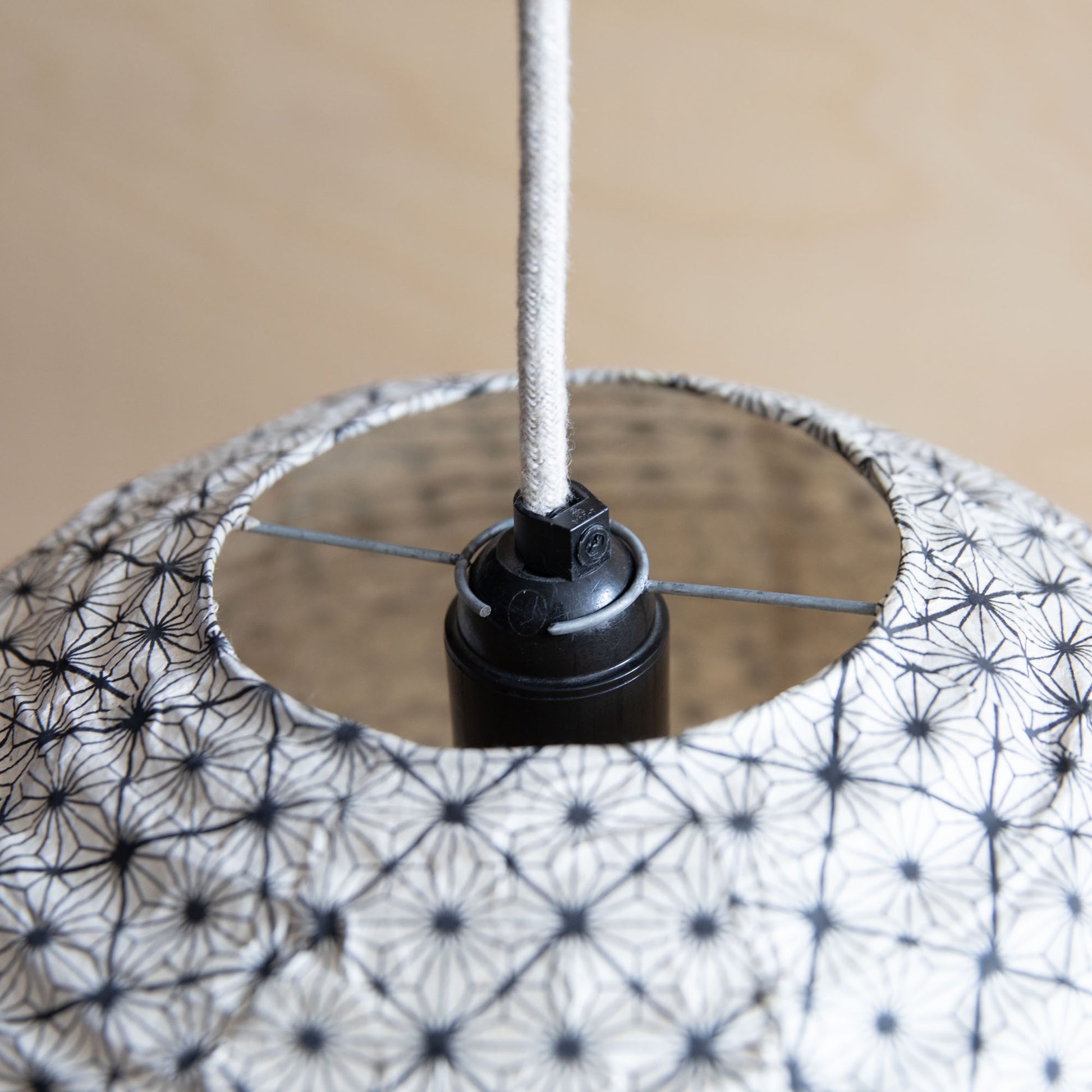 Lokta paper lampshade - Black Japanese star
