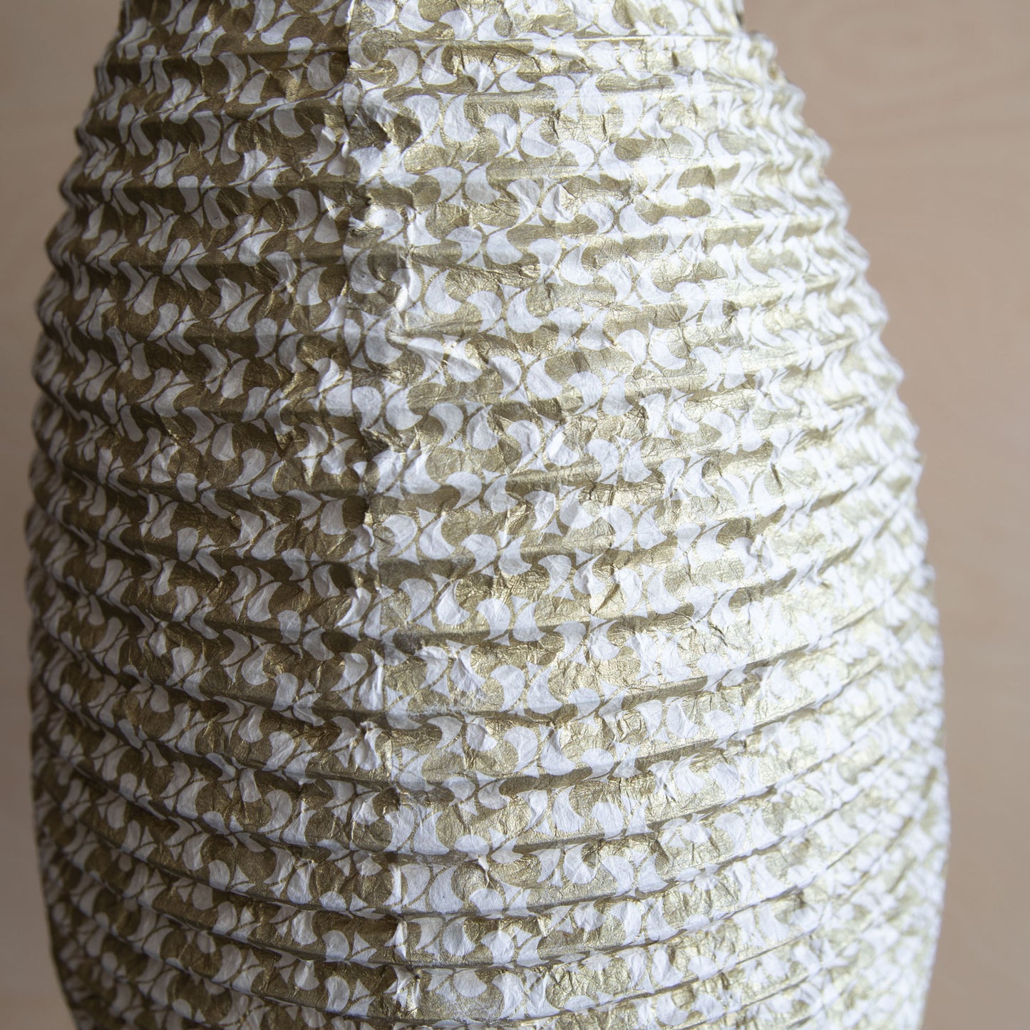 Lokta paper lampshade - YinYang gold