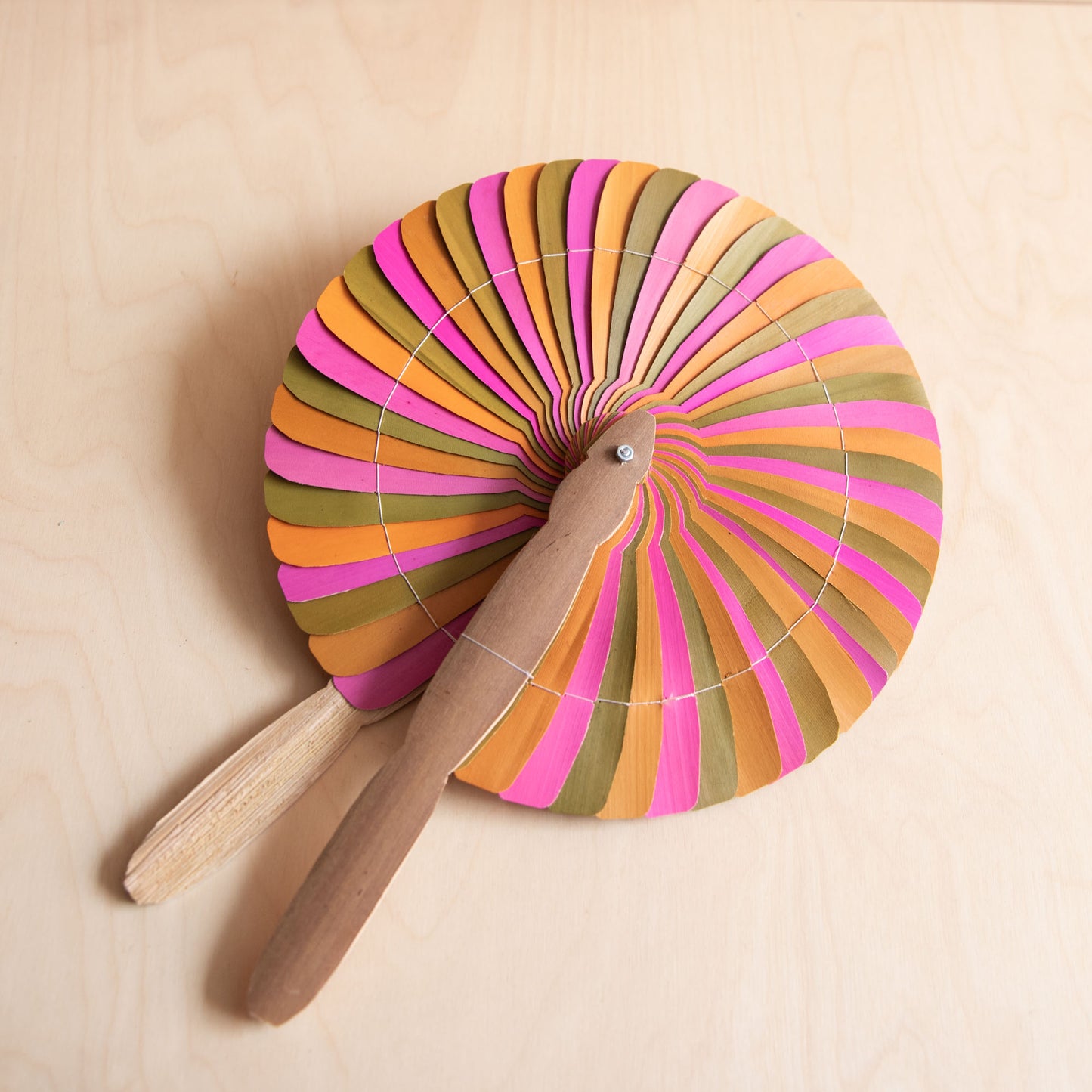 Palm leaf fan - Orange, pink and green