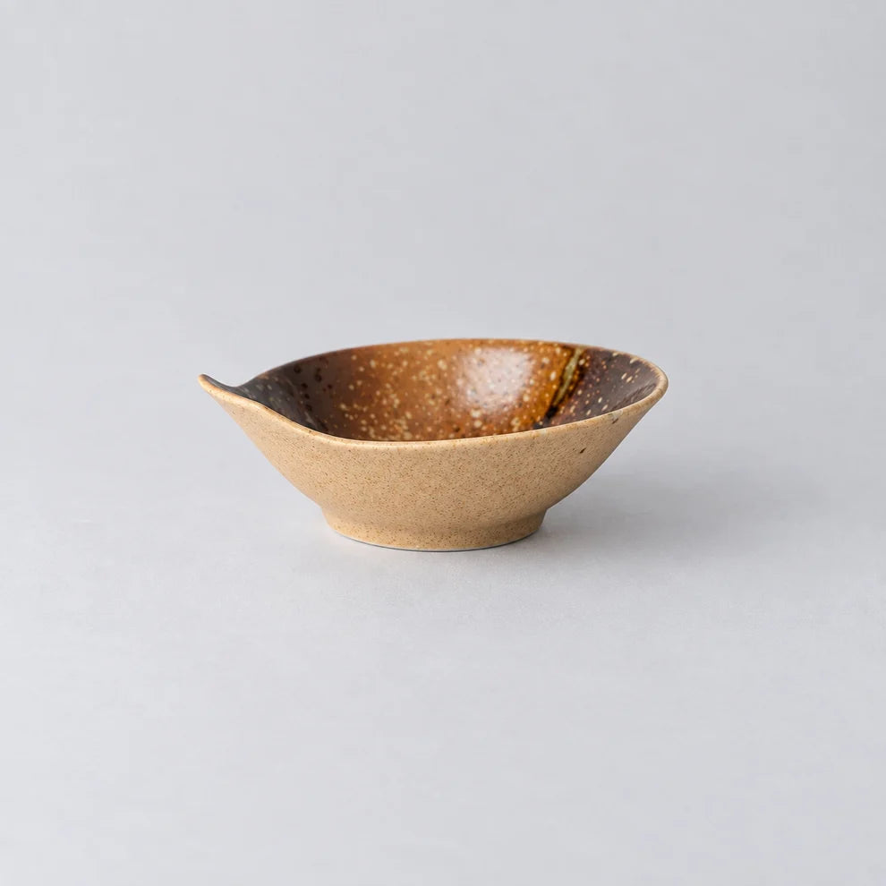 Shigaraki Oribe Brown Small Bowl with Handle