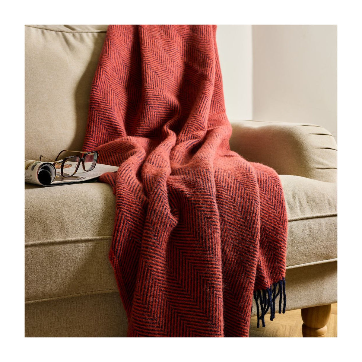 Lifestyle Herringbone Weave Blanket - Flamingo & Navy