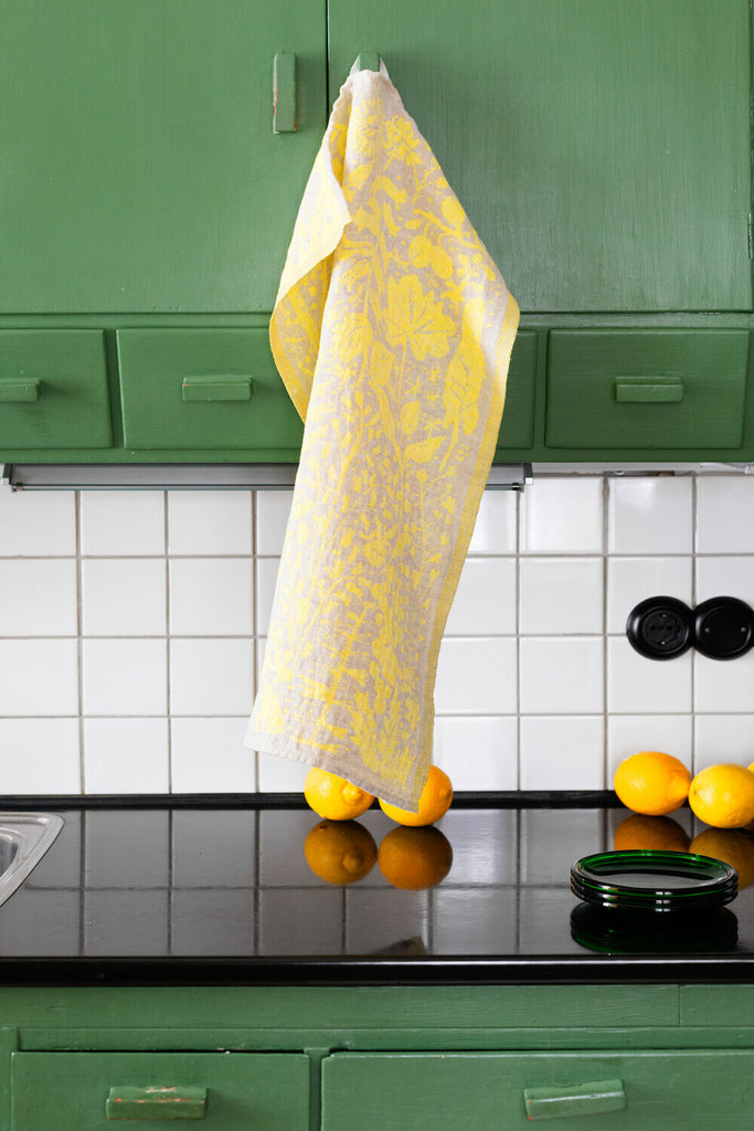 VILLIYRTIT Double woven 100% linen towel - Yellow Linen