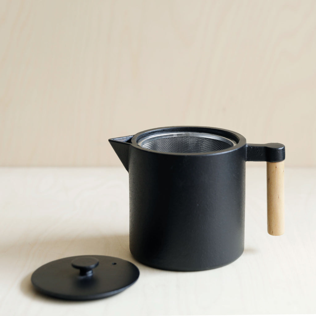 Cast Iron Coffee/Teapot - Chiisana 0.9L Black