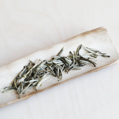 Jasmine Silver Needle - Rouge