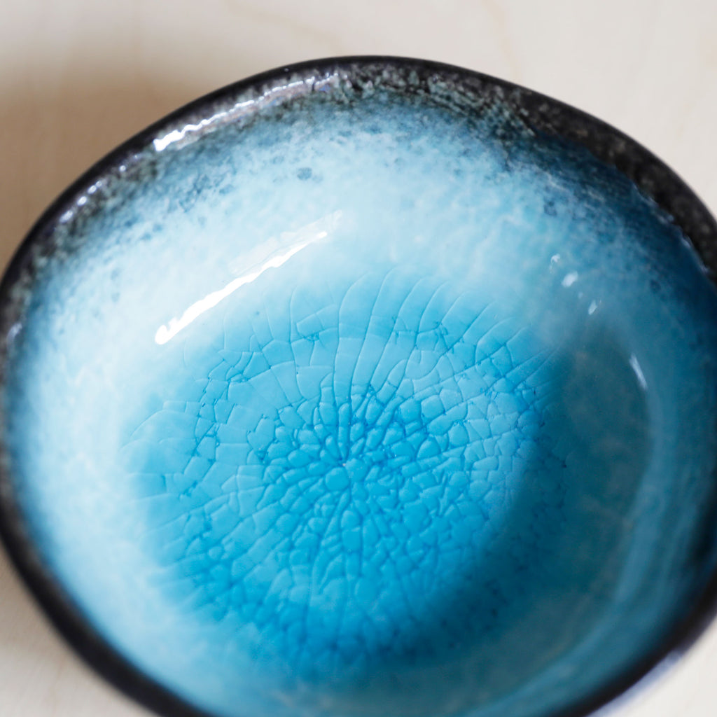 Turquoise Crackle Glass Glaze Dish – Medium