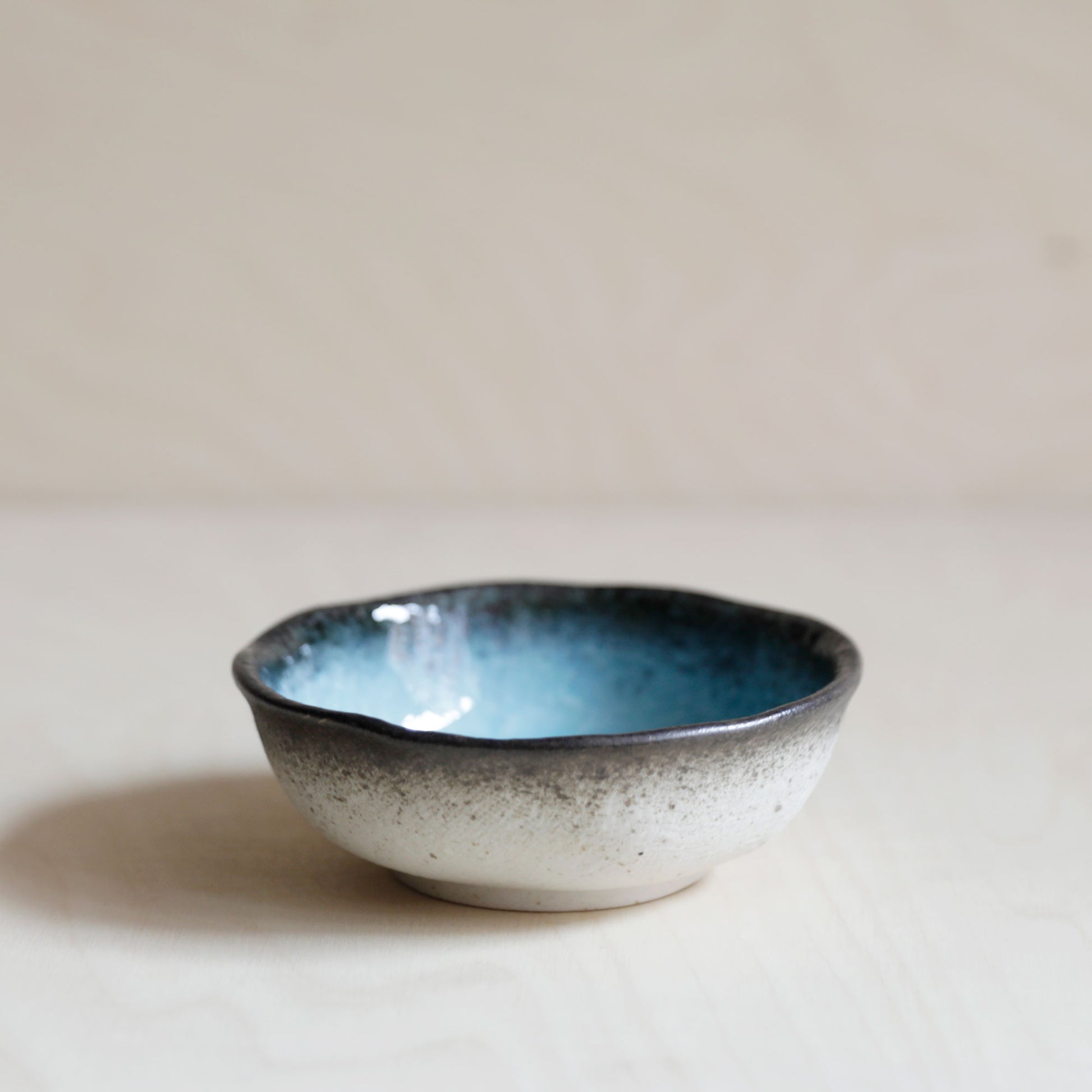 Turquoise Crackle Glass Glaze Dish – Medium - Rouge