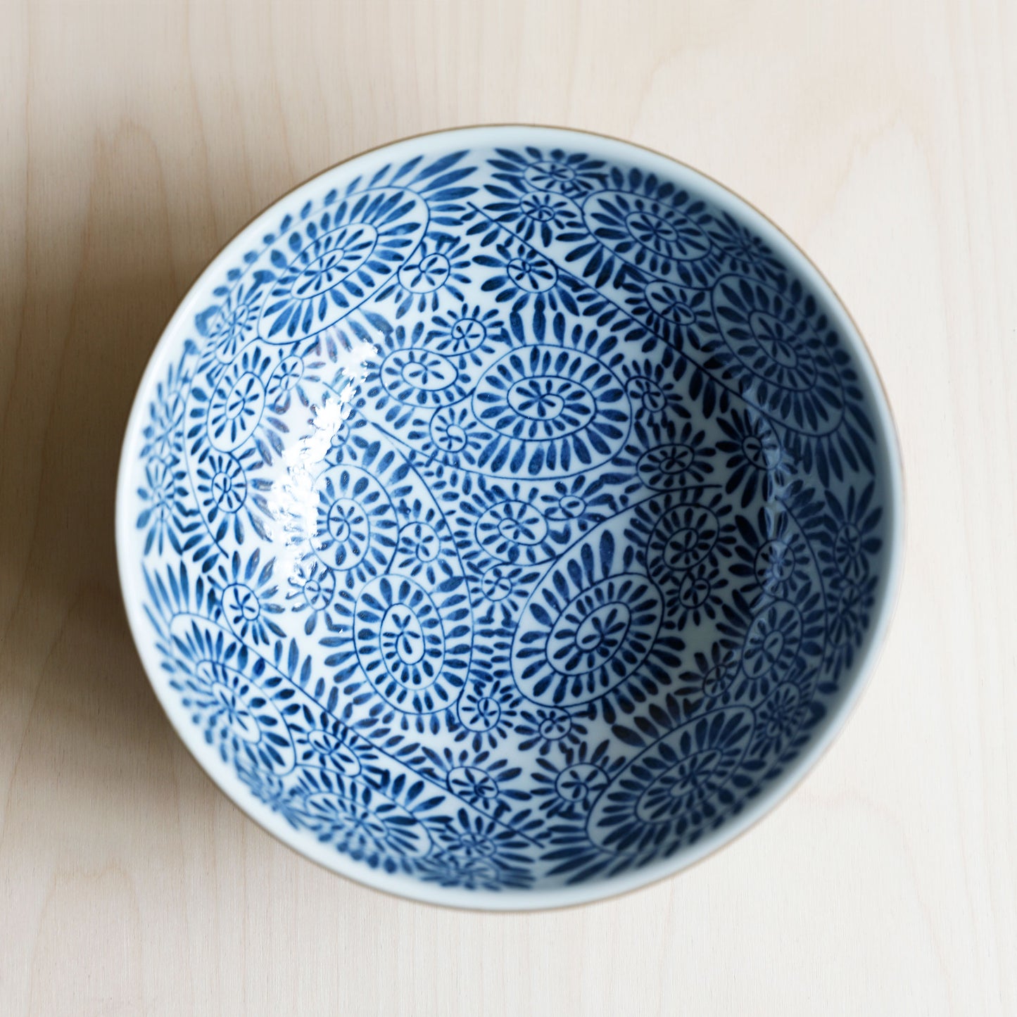 Arabesque Pattern Ceramic Salad Bowl