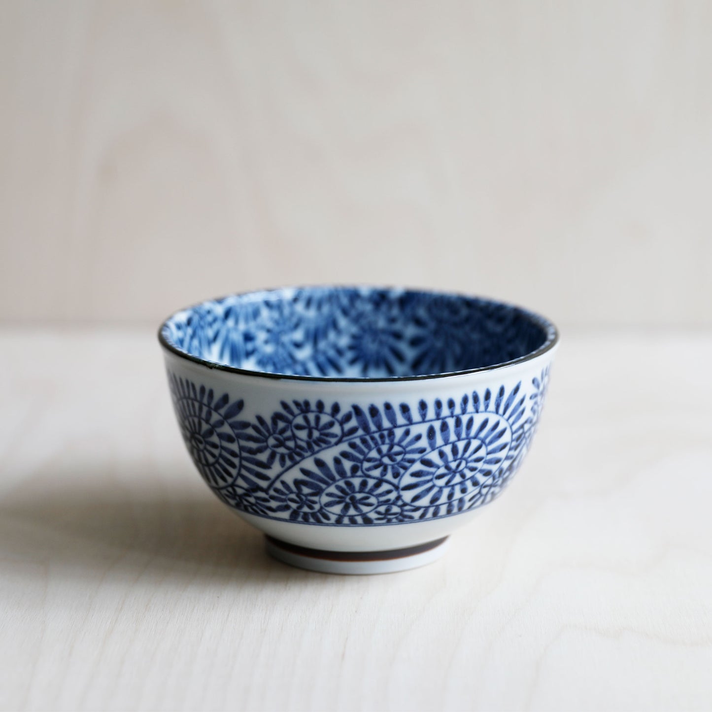 Arabesque Pattern Ceramic Rice Bowl