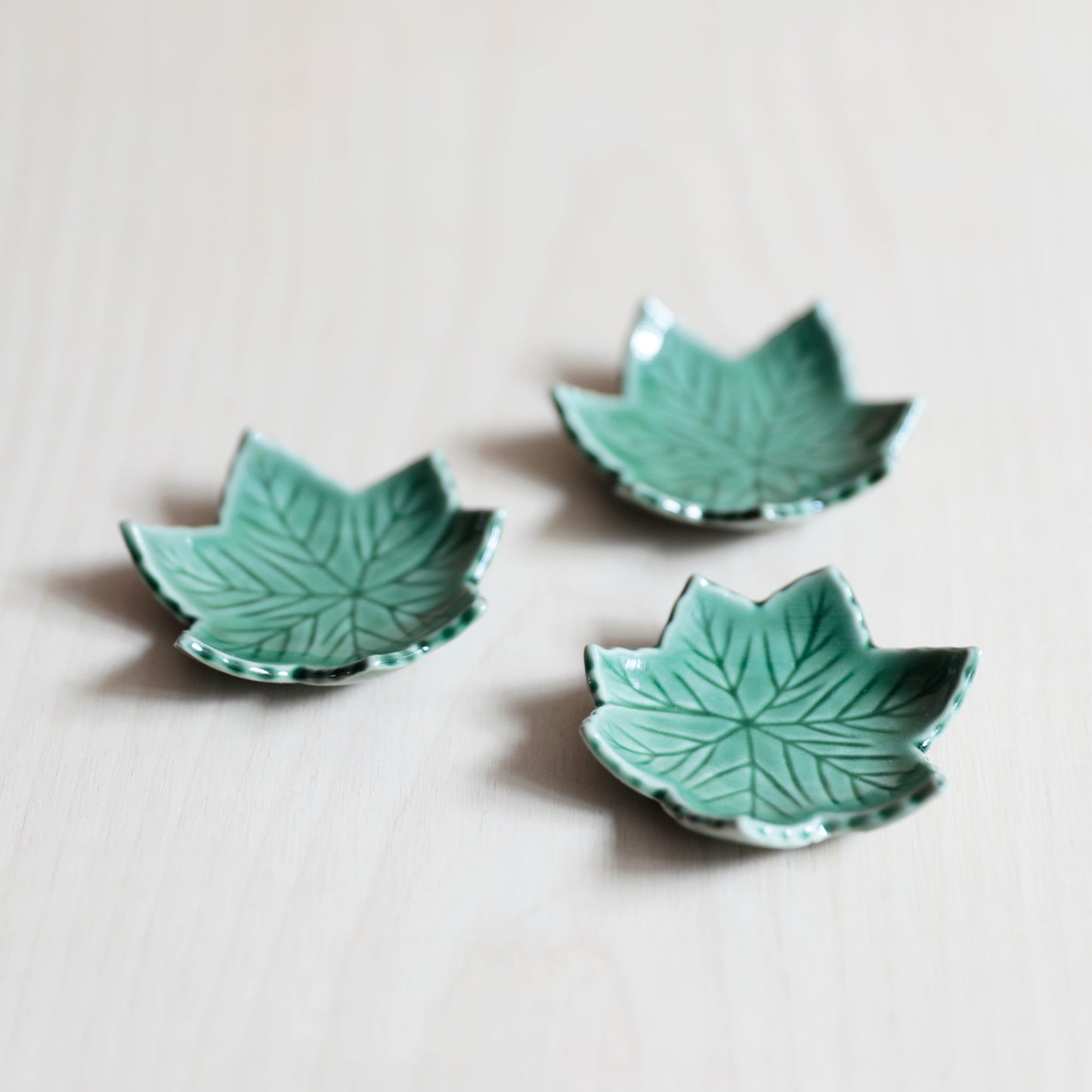 Green Acer leaf mini saucer