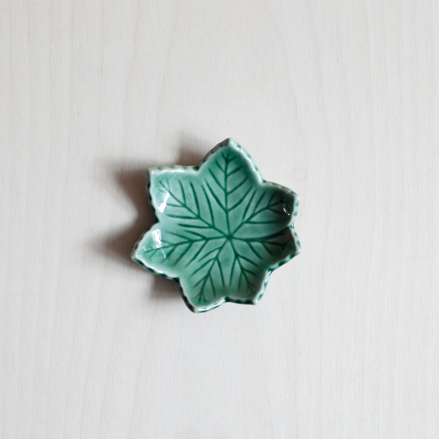 Green Acer leaf mini saucer
