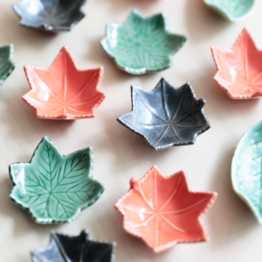 Green Acer leaf mini saucer