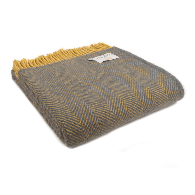 Lifestyle Herringbone Weave Blanket - Navy & Mustard