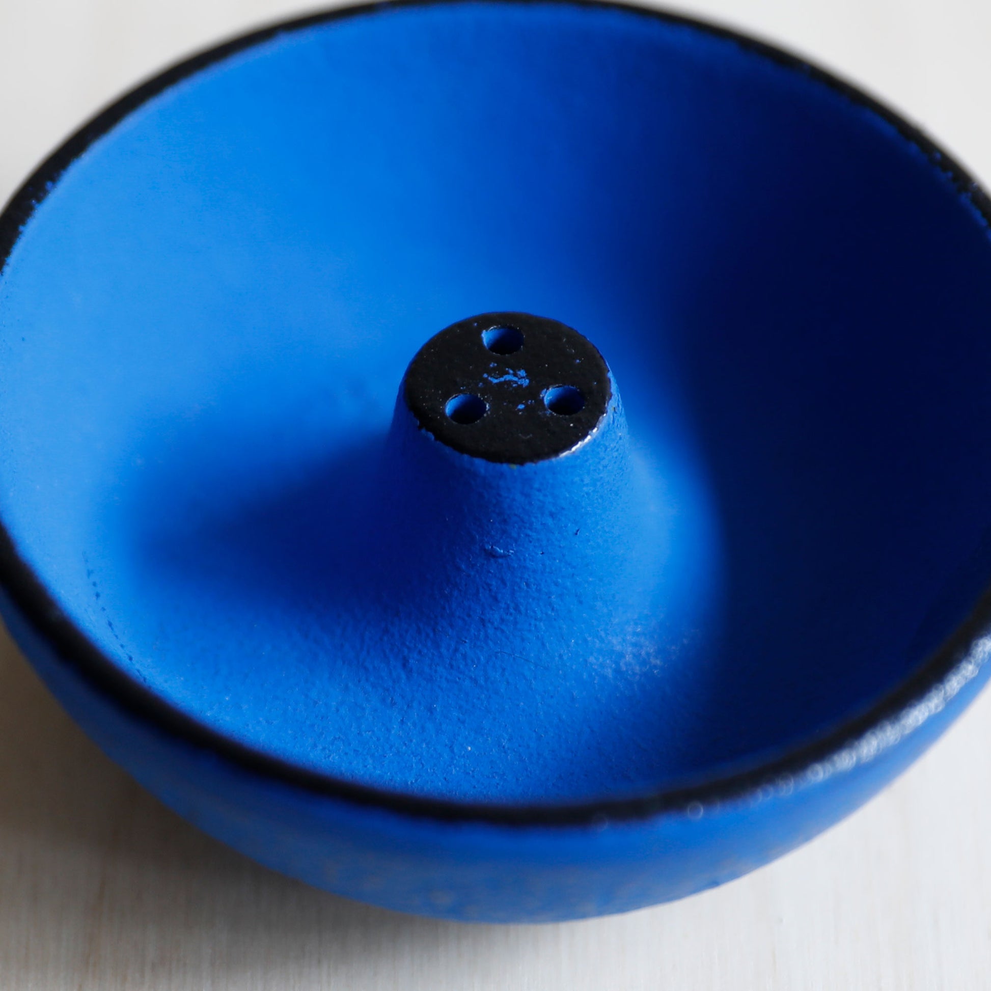 Iwachu Cast Iron Incense Burner - Blue