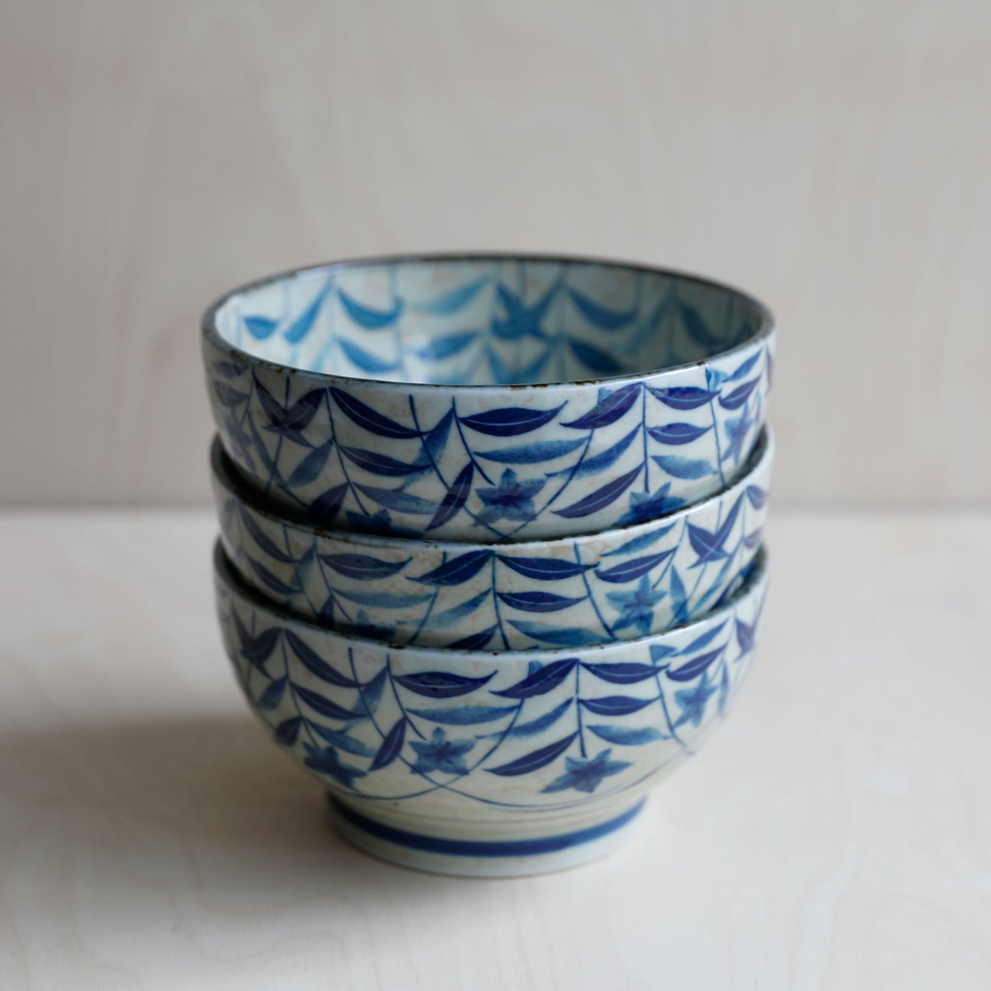 Japanese Stoneware Bowl Kikyo Pattern