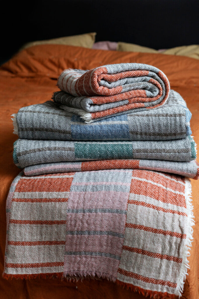 Soft Wool Woven Blanket - Cinnamon Bark