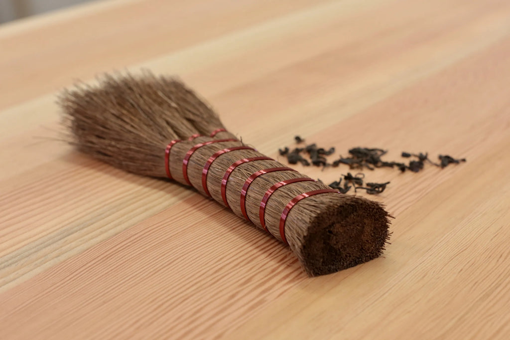 Niwaki Natural Hand Broom